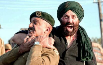 Sunny Or Akshay? Who Will You Watch?
