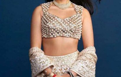 Radhika, Disha, Pooja’s Stunning Cholis